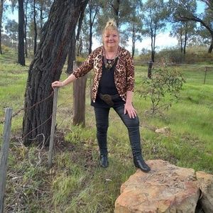 Meet your Posher, Laurelyn